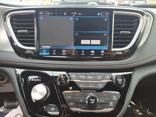 used 2025 Chrysler Pacifica car, priced at $42,999