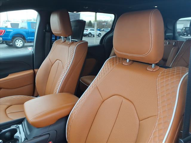 used 2025 Chrysler Pacifica car, priced at $42,999