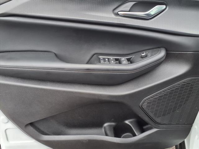 used 2024 Jeep Grand Cherokee L car, priced at $35,995