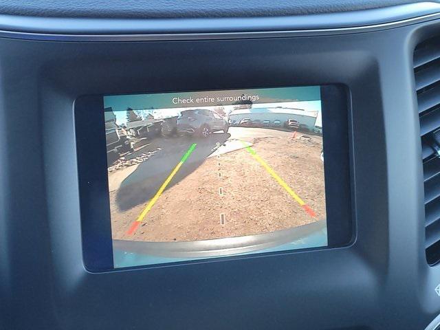 used 2020 Jeep Cherokee car, priced at $19,164