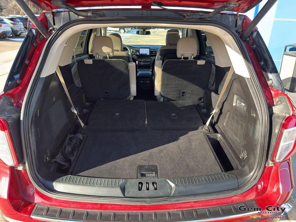 used 2020 Ford Explorer car