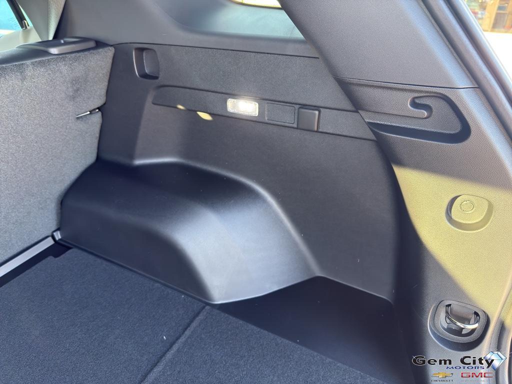 new 2026 Chevrolet Equinox car, priced at $37,680