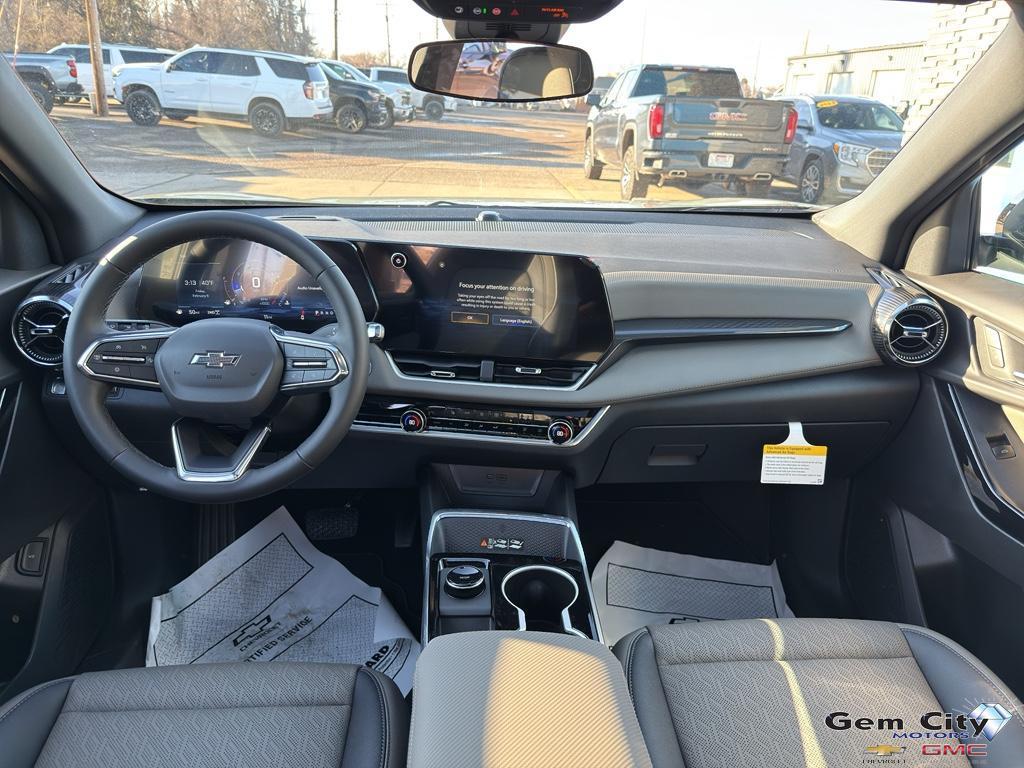 new 2026 Chevrolet Equinox car, priced at $37,680