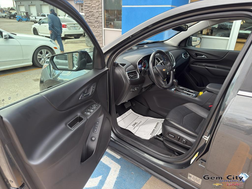 used 2021 Chevrolet Equinox car