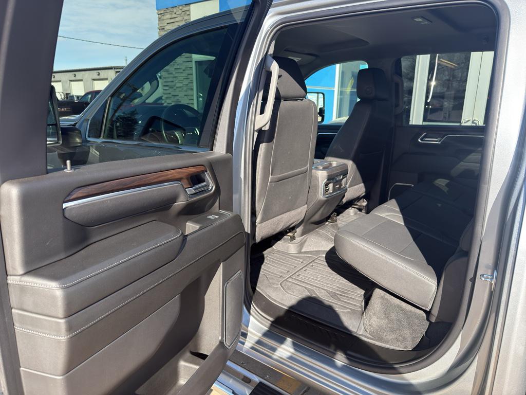 used 2025 GMC Sierra 2500 car