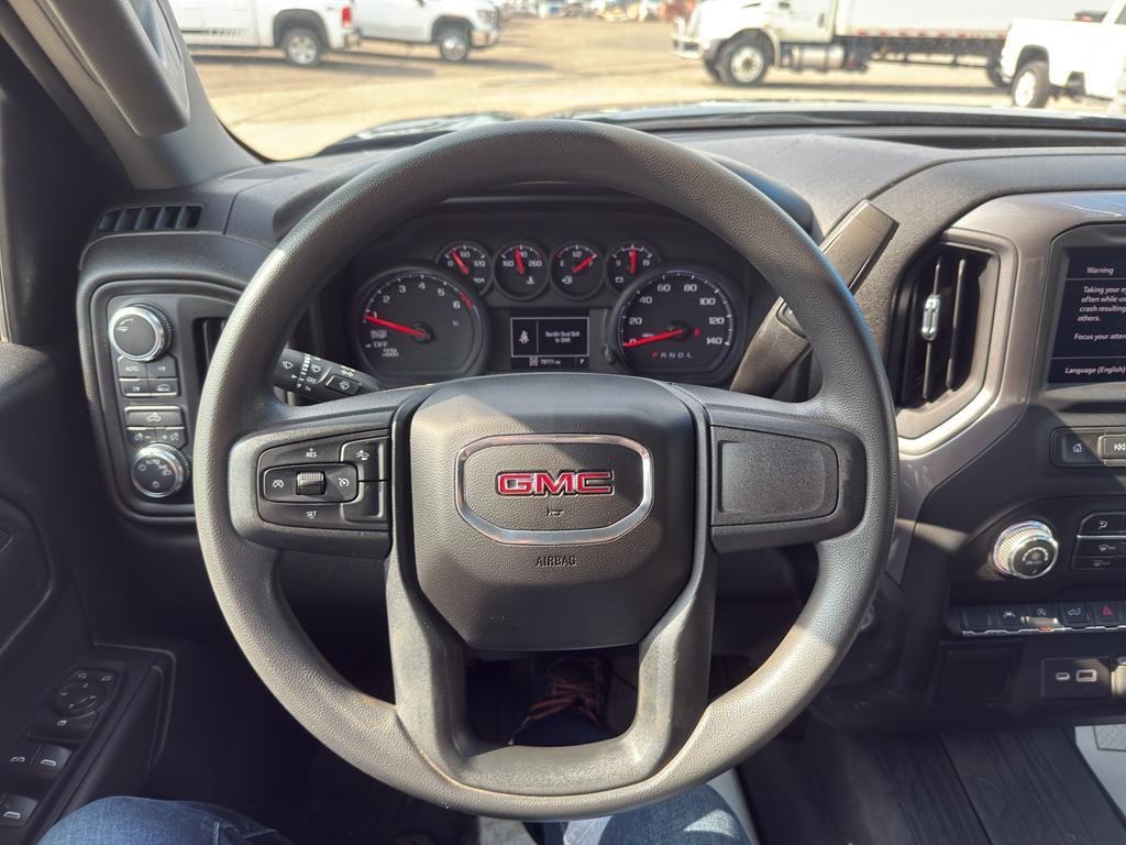 used 2022 GMC Sierra 1500 car, priced at $27,658
