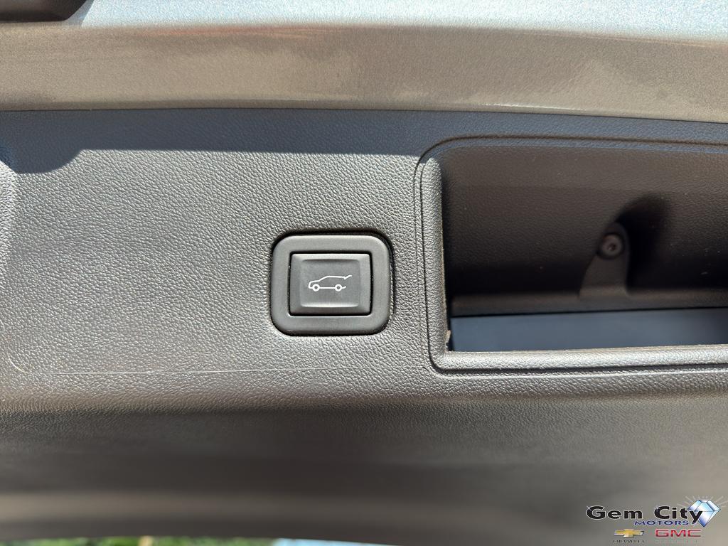 used 2023 GMC Terrain car, priced at $32,999