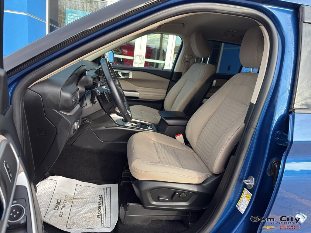 used 2020 Ford Explorer car