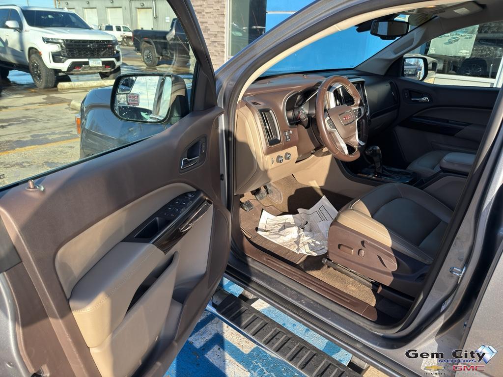 used 2018 GMC Canyon car