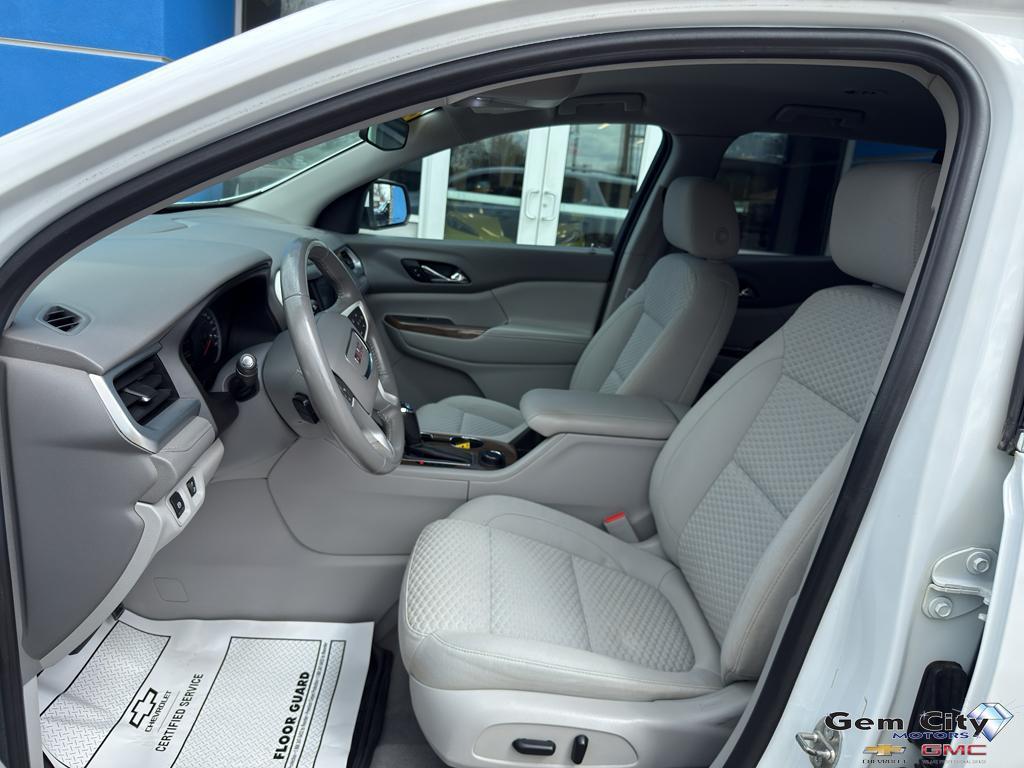 used 2018 GMC Acadia car, priced at $15,999