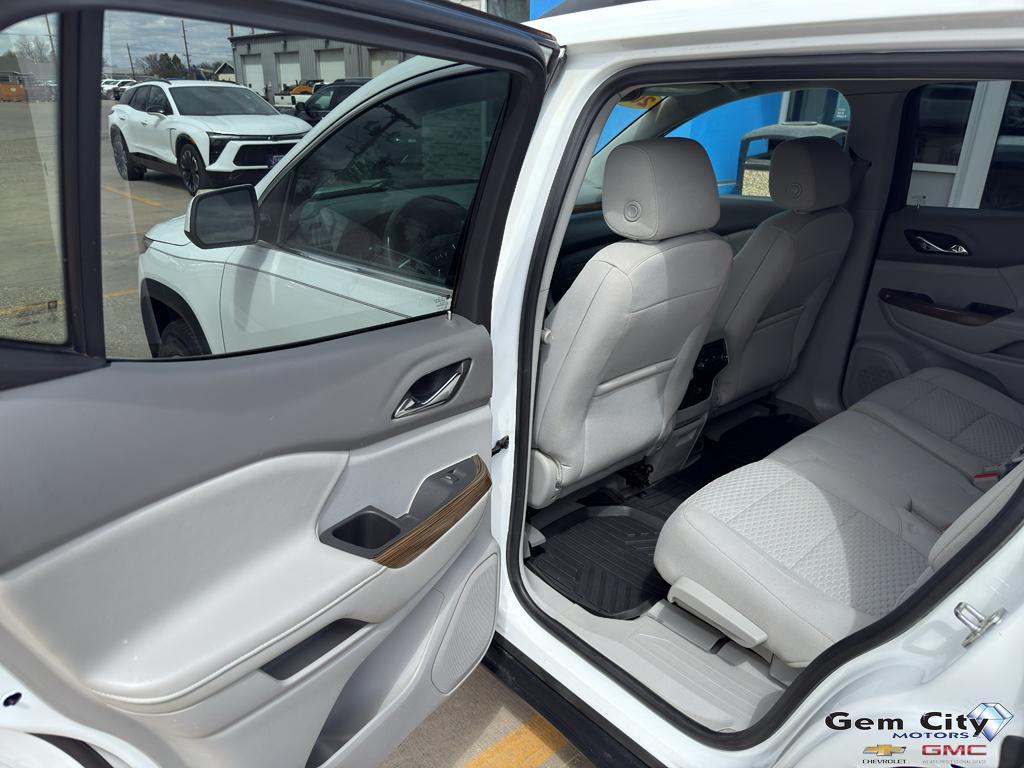 used 2018 GMC Acadia car, priced at $15,999