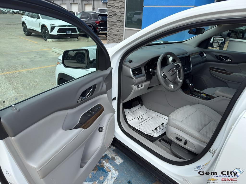 used 2018 GMC Acadia car, priced at $15,999