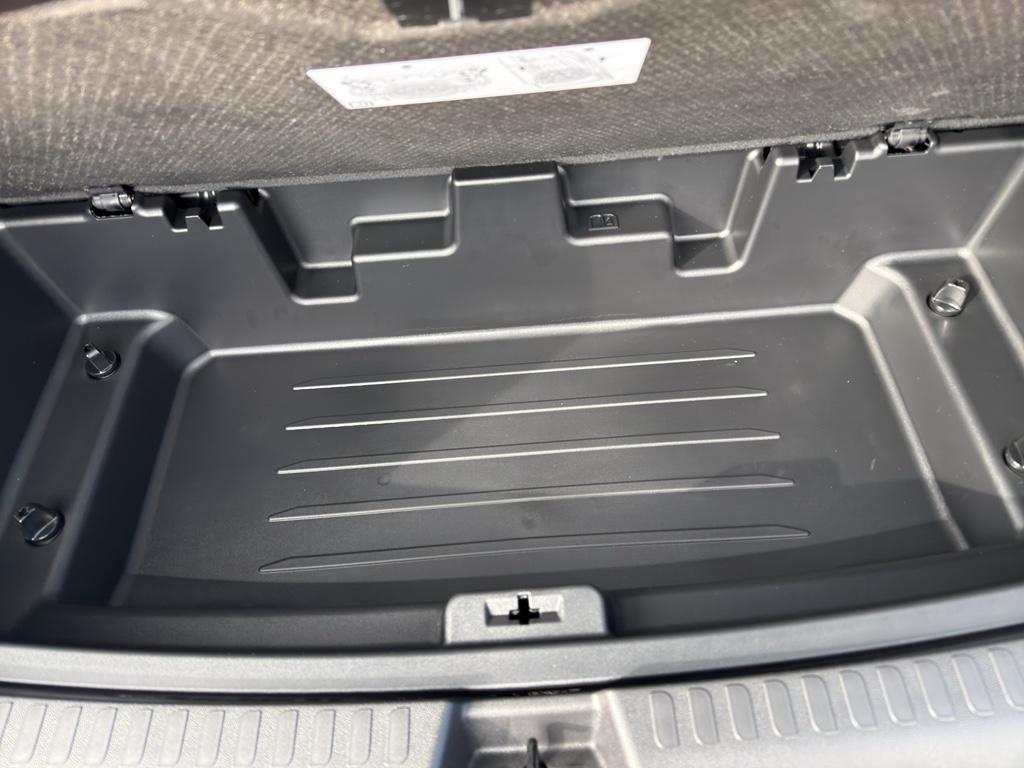 new 2026 Chevrolet Traverse car, priced at $61,490