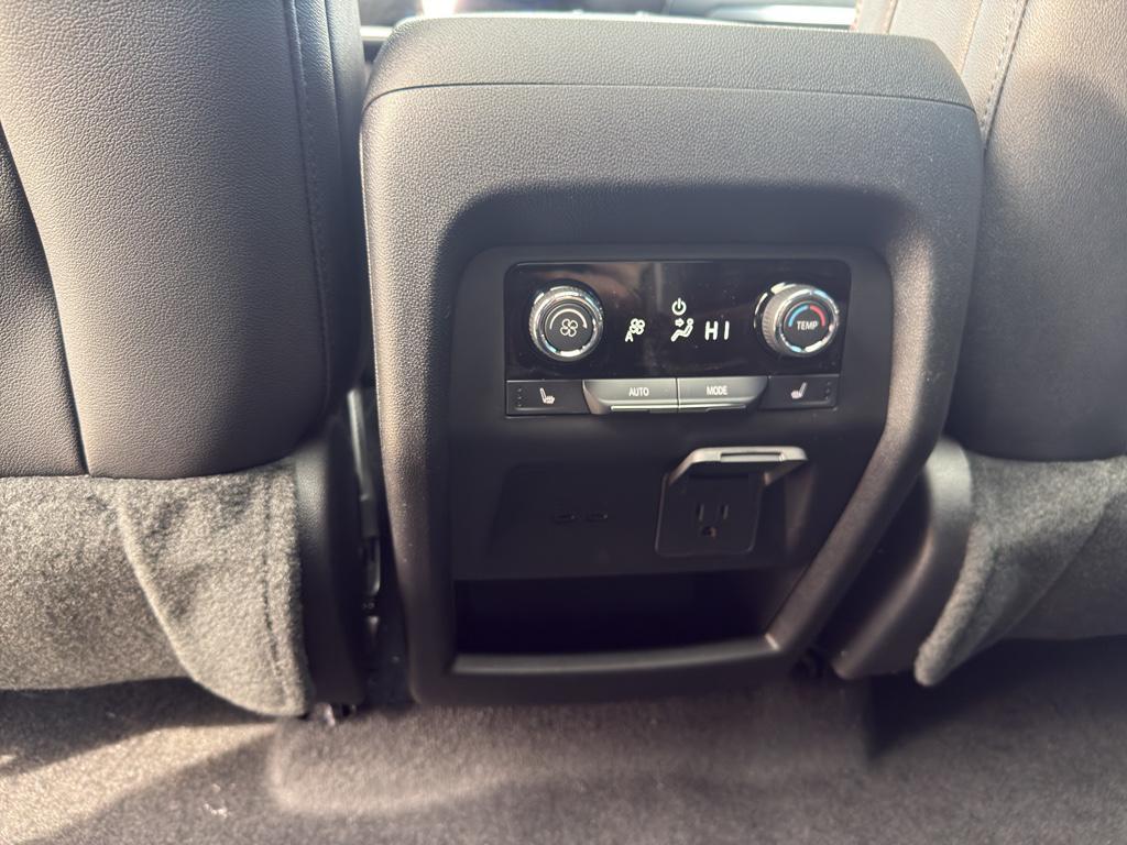 new 2026 Chevrolet Traverse car, priced at $61,490