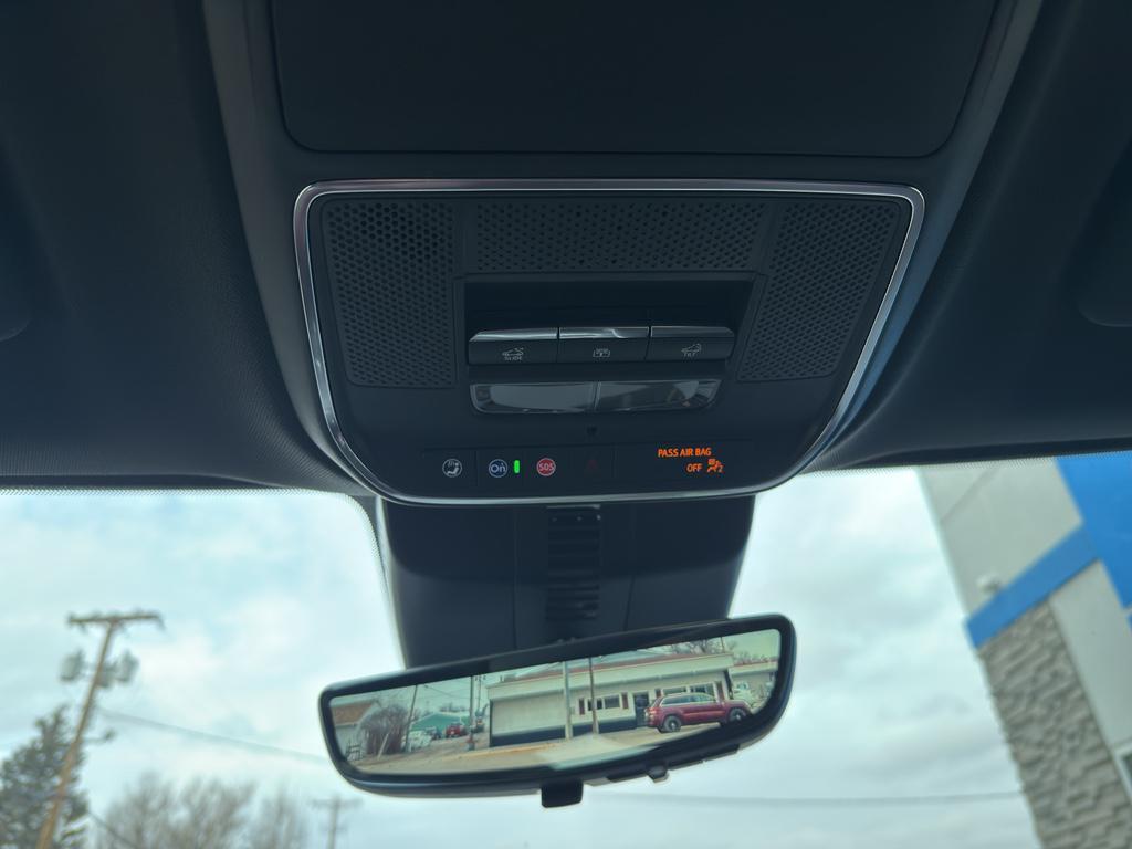 new 2026 Chevrolet Traverse car, priced at $61,490