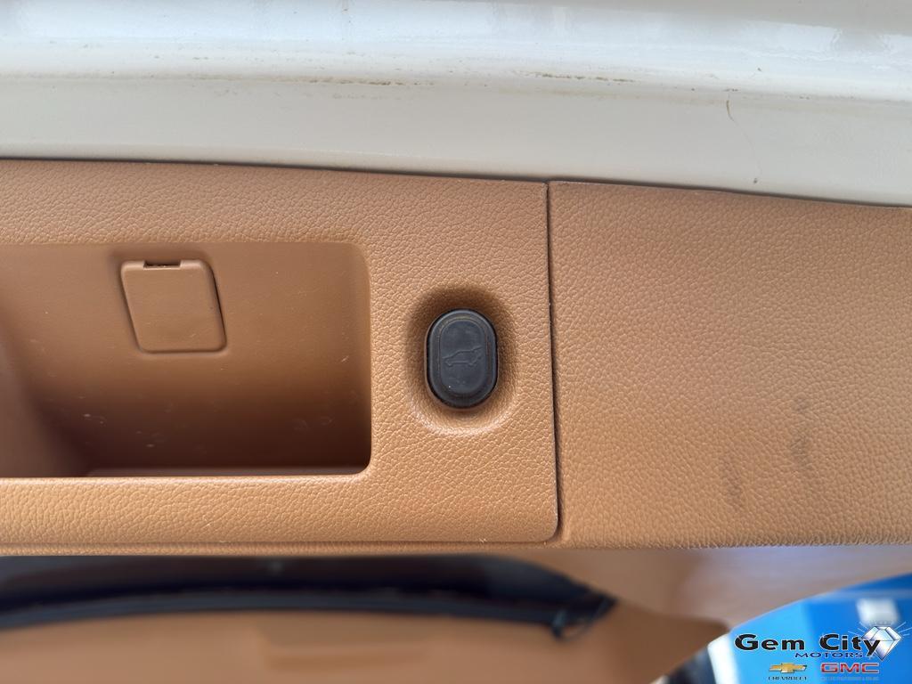 used 2016 Cadillac Escalade ESV car