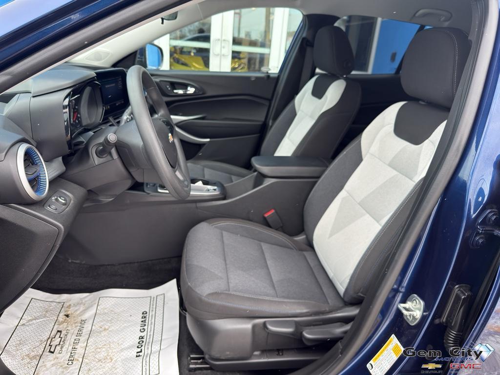 used 2024 Chevrolet Trax car