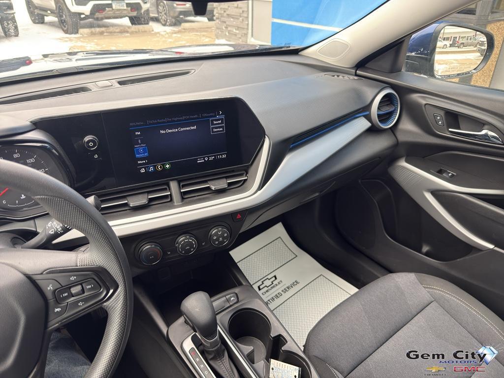 used 2024 Chevrolet Trax car