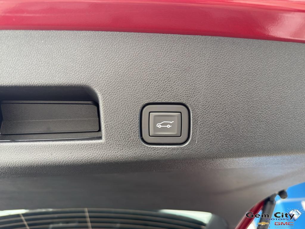 new 2026 Chevrolet Traverse car, priced at $62,410