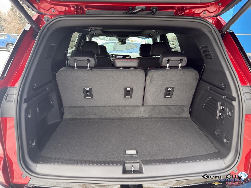 new 2026 Chevrolet Traverse car, priced at $62,410