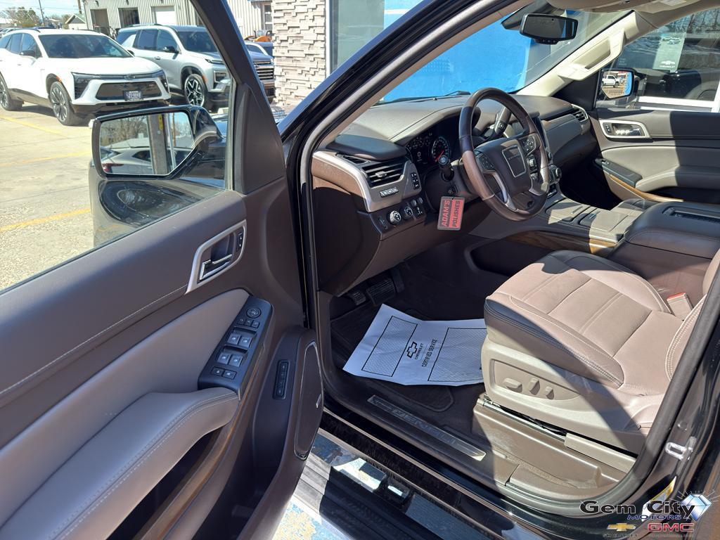 used 2020 GMC Yukon XL car, priced at $38,999