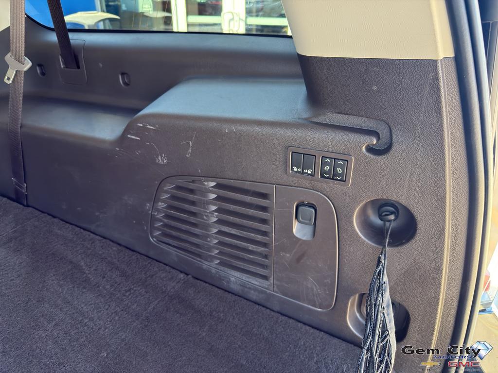 used 2020 GMC Yukon XL car, priced at $38,999