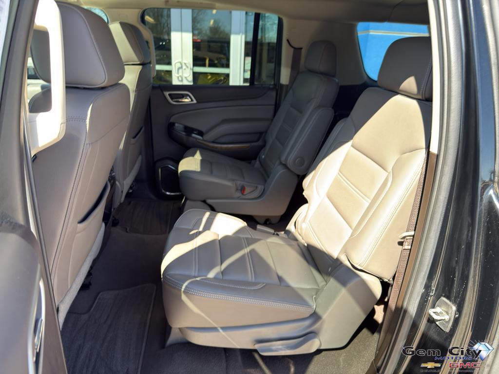 used 2020 GMC Yukon XL car, priced at $38,999