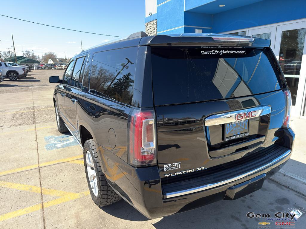 used 2020 GMC Yukon XL car, priced at $38,999