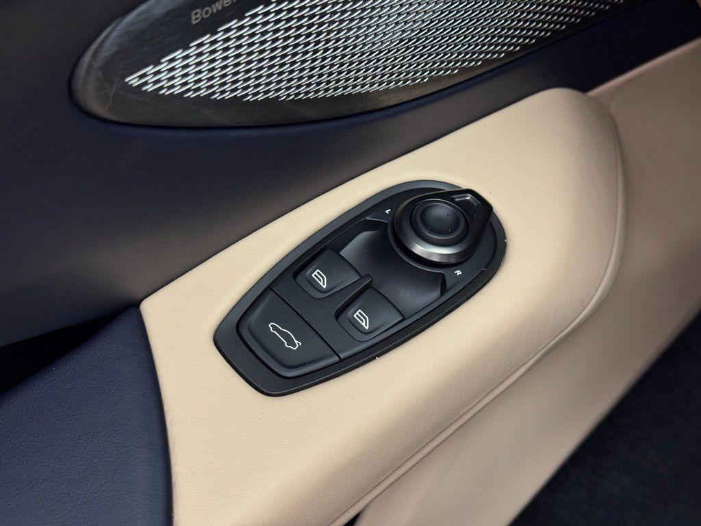 new 2026 Aston Martin Vantage car, priced at $284,125