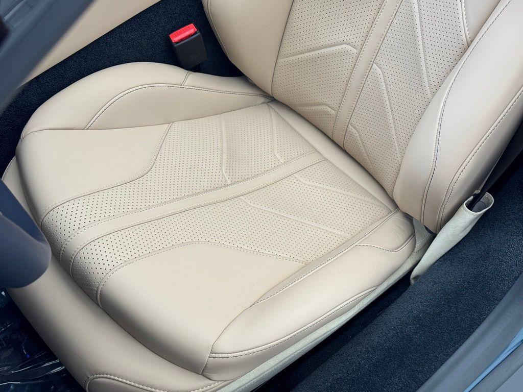 new 2026 Aston Martin Vantage car, priced at $284,125