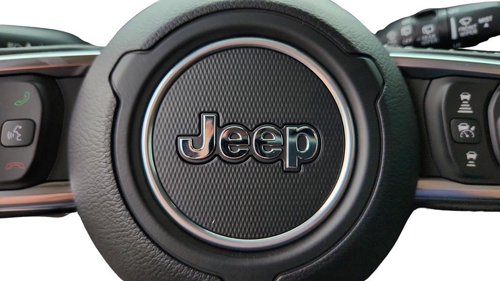 new 2025 Jeep Wrangler car, priced at $55,336