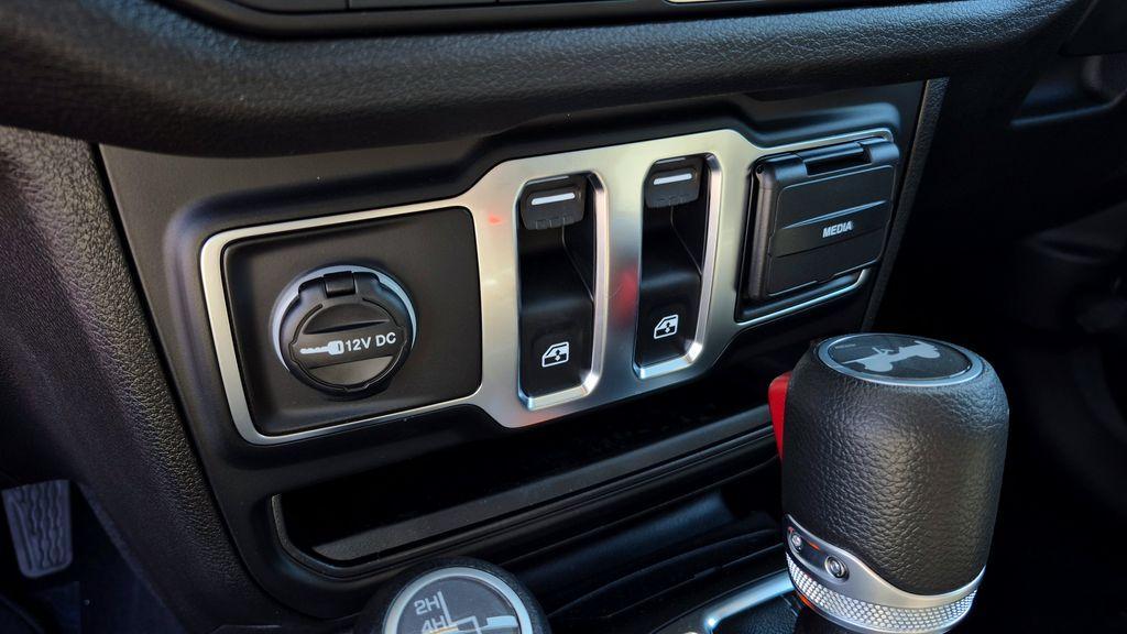 new 2026 Jeep Wrangler car, priced at $36,564