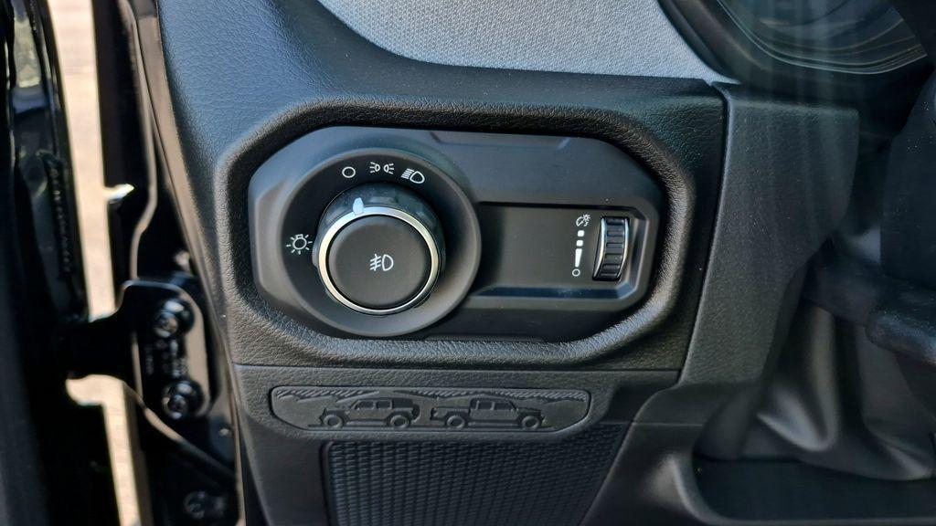 new 2026 Jeep Wrangler car, priced at $36,564