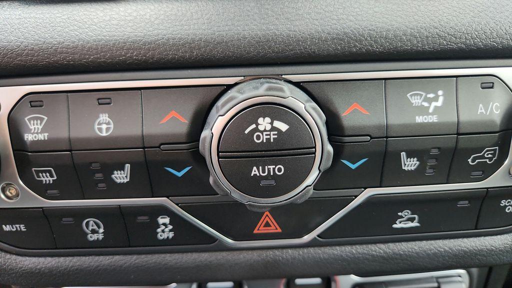 new 2025 Jeep Wrangler car, priced at $43,991