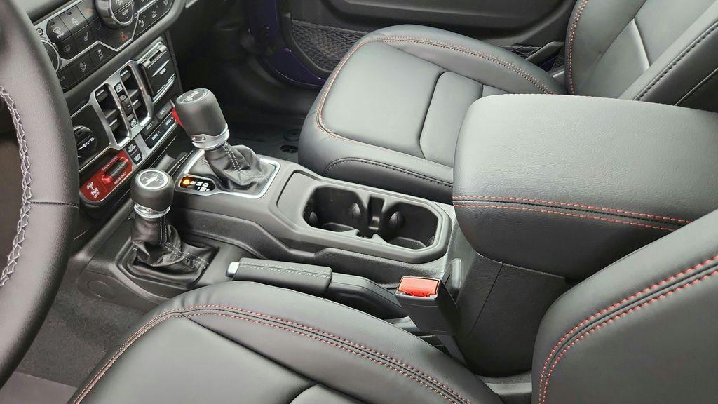 new 2026 Jeep Wrangler car, priced at $57,161