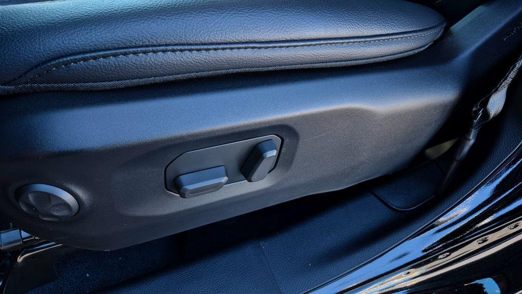 new 2026 Jeep Gladiator car, priced at $45,444