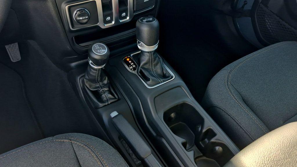 new 2026 Jeep Wrangler car, priced at $40,586