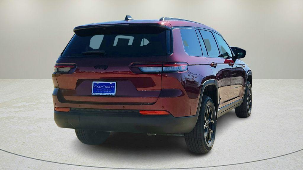 new 2026 Jeep Grand Cherokee car, priced at $41,179