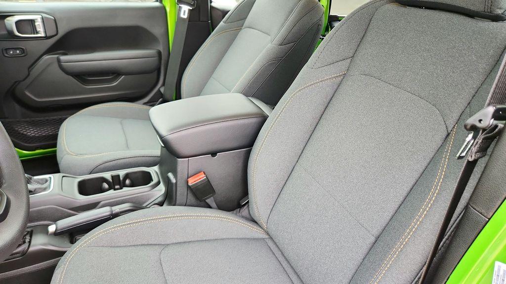 new 2026 Jeep Wrangler car, priced at $39,593