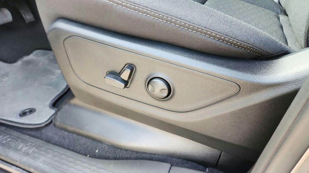 new 2026 Ram 1500 car, priced at $45,674