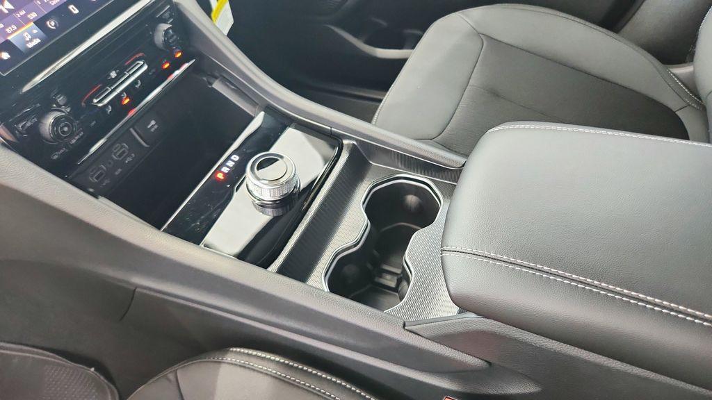 new 2026 Jeep Grand Cherokee car, priced at $31,510