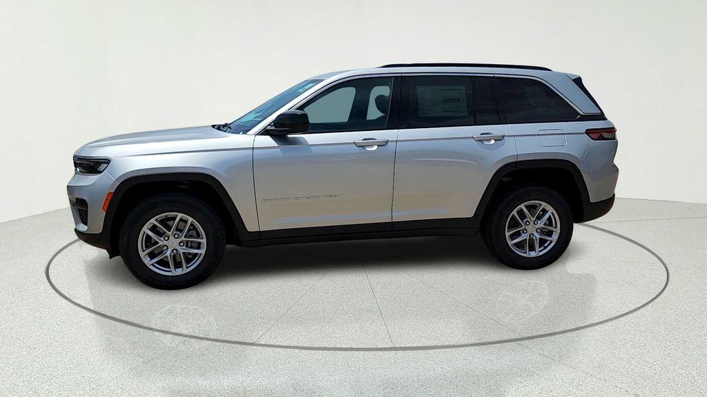 new 2026 Jeep Grand Cherokee car, priced at $31,510