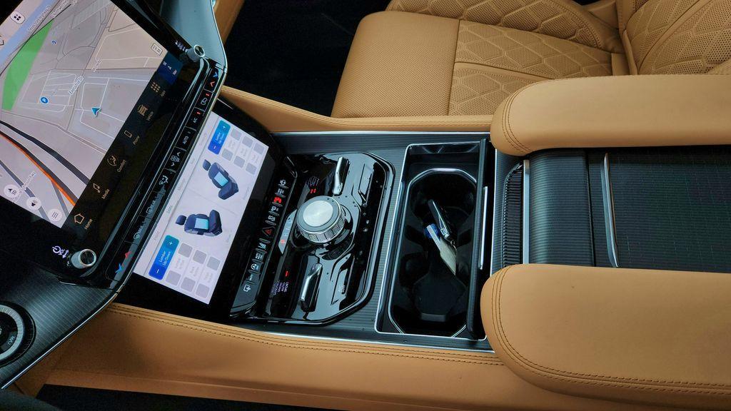 new 2025 Jeep Grand Wagoneer L car, priced at $104,630