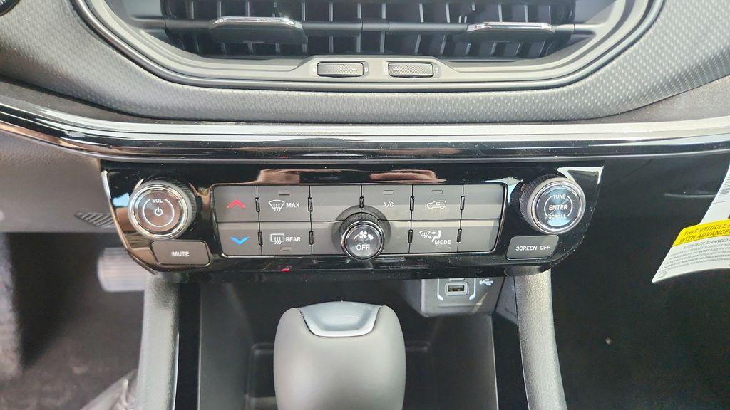 new 2026 Jeep Compass car, priced at $27,199