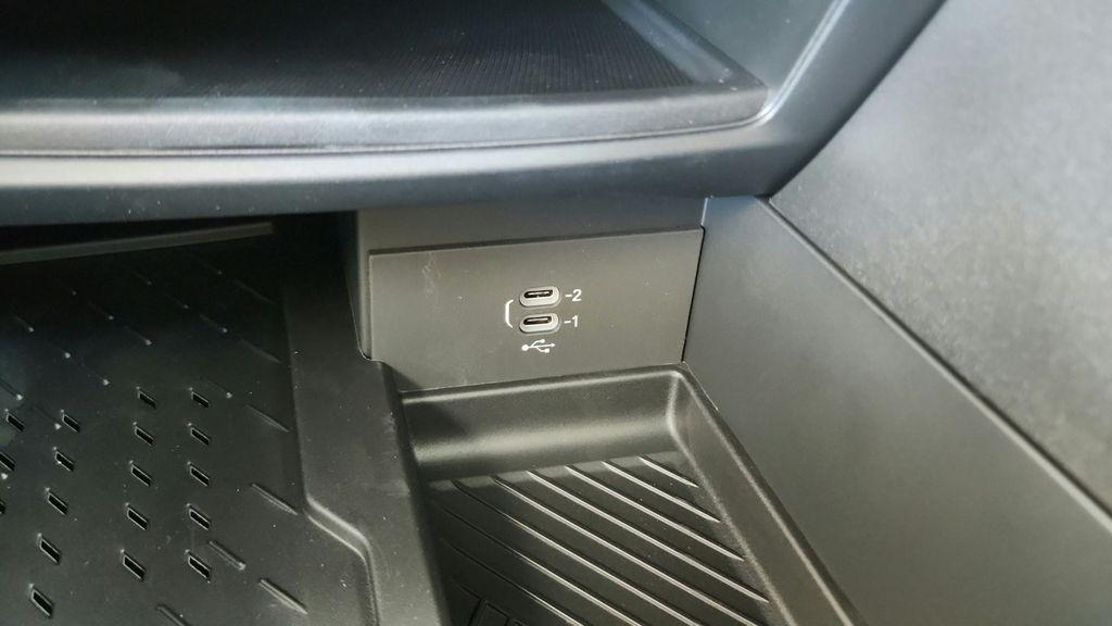 new 2026 Chrysler Pacifica car, priced at $47,233