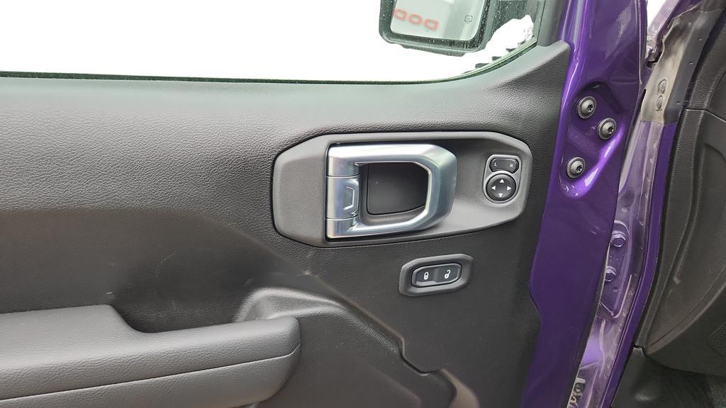 new 2026 Jeep Wrangler car, priced at $41,086