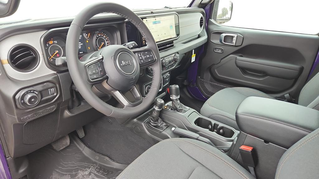 new 2026 Jeep Wrangler car, priced at $41,086