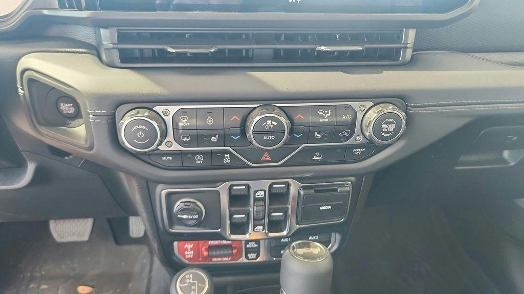 new 2026 Jeep Wrangler car, priced at $52,120