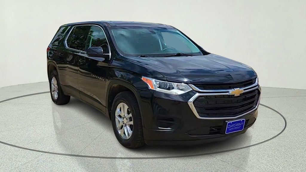 used 2021 Chevrolet Traverse car, priced at $20,002