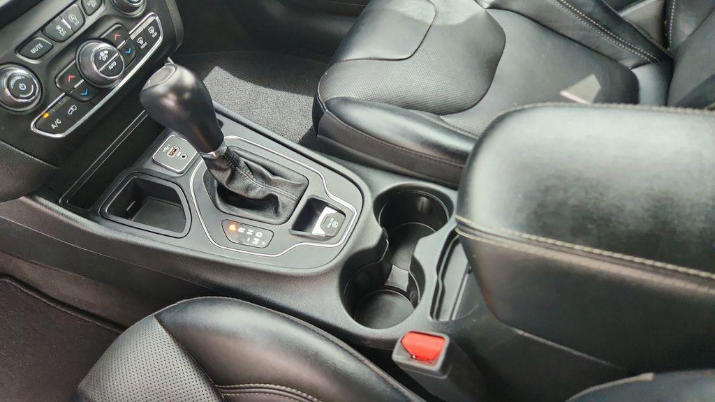 used 2022 Jeep Cherokee car, priced at $21,724